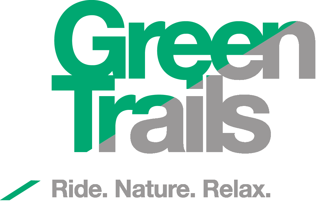 Ferienhaus Kellerwald Logo von GreenTrails mit dem Slogan Ride. Nature. Relax. Ferienhaus Edersee, Starke Partnerschaft für Ihr Bike